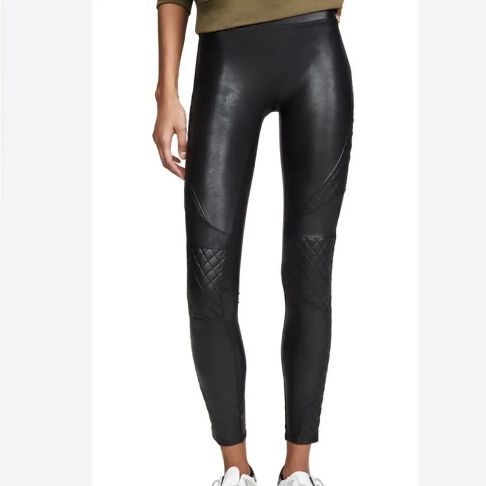 EUC SPANX BLACK MOTO FAUX LEATHER LEGGINGS SIZE LARGE